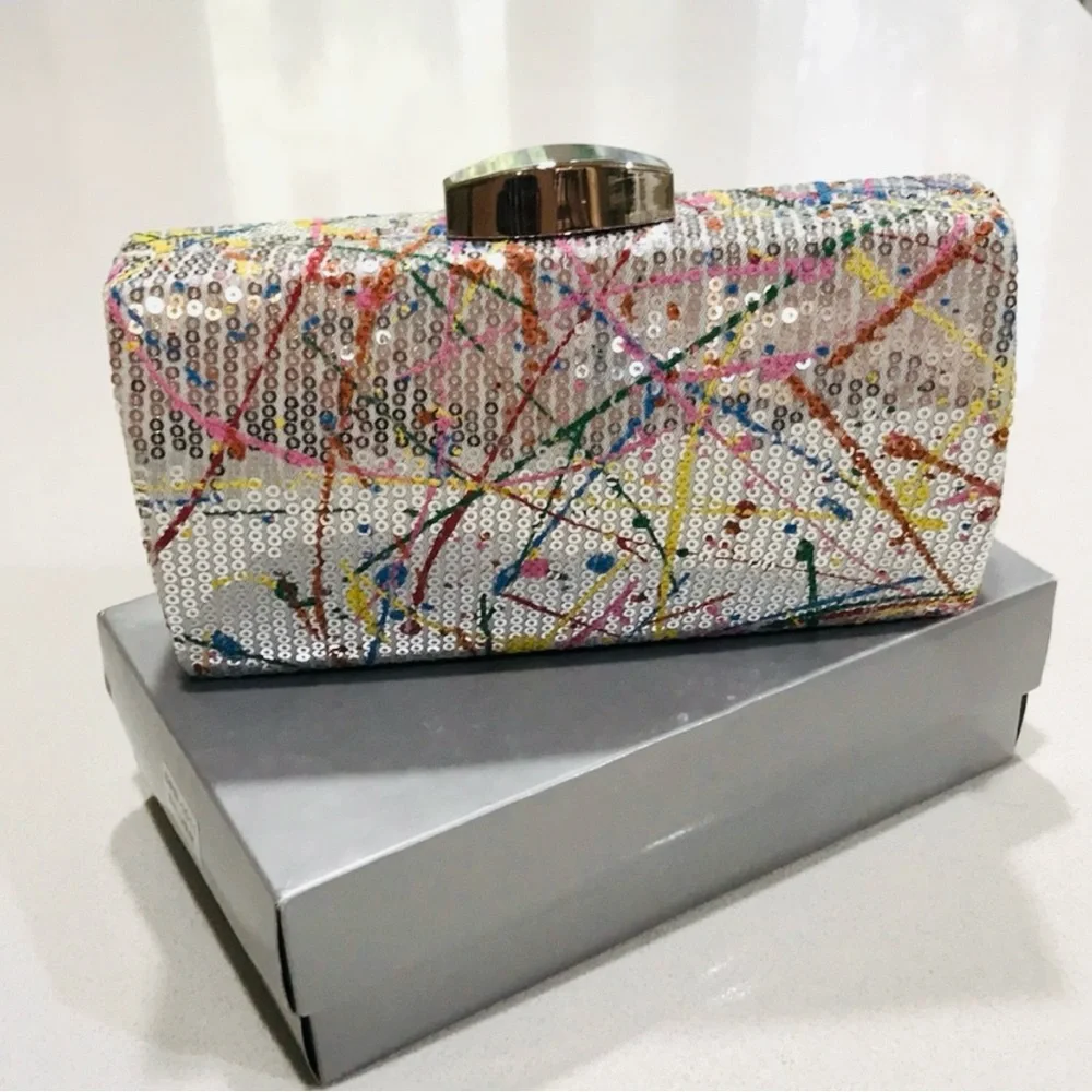 Sondra Roberts Hard Case Sequin Clutch - Picture 1 of 5